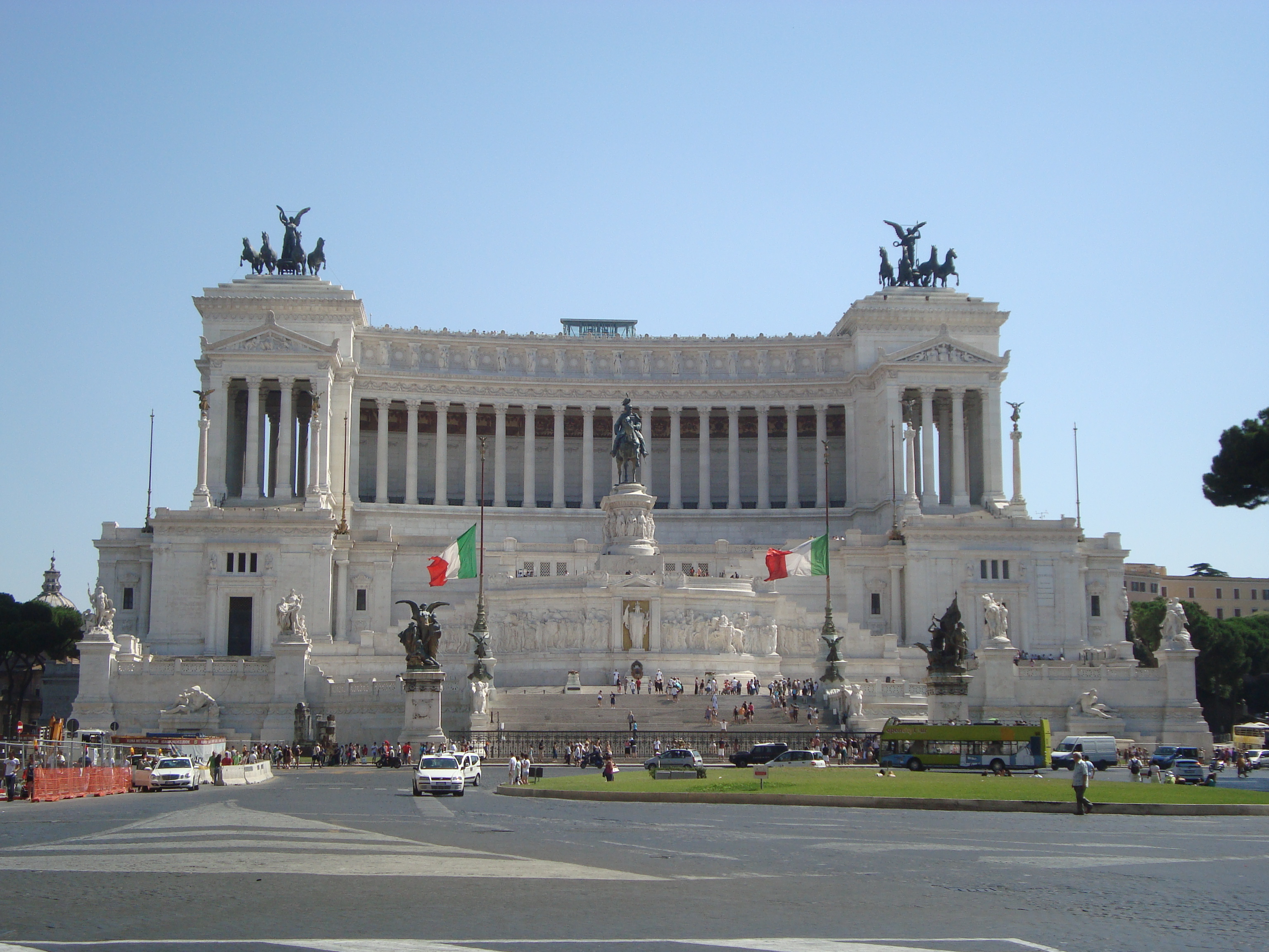 Victor Emmanuel II Monument Tours & Tickets